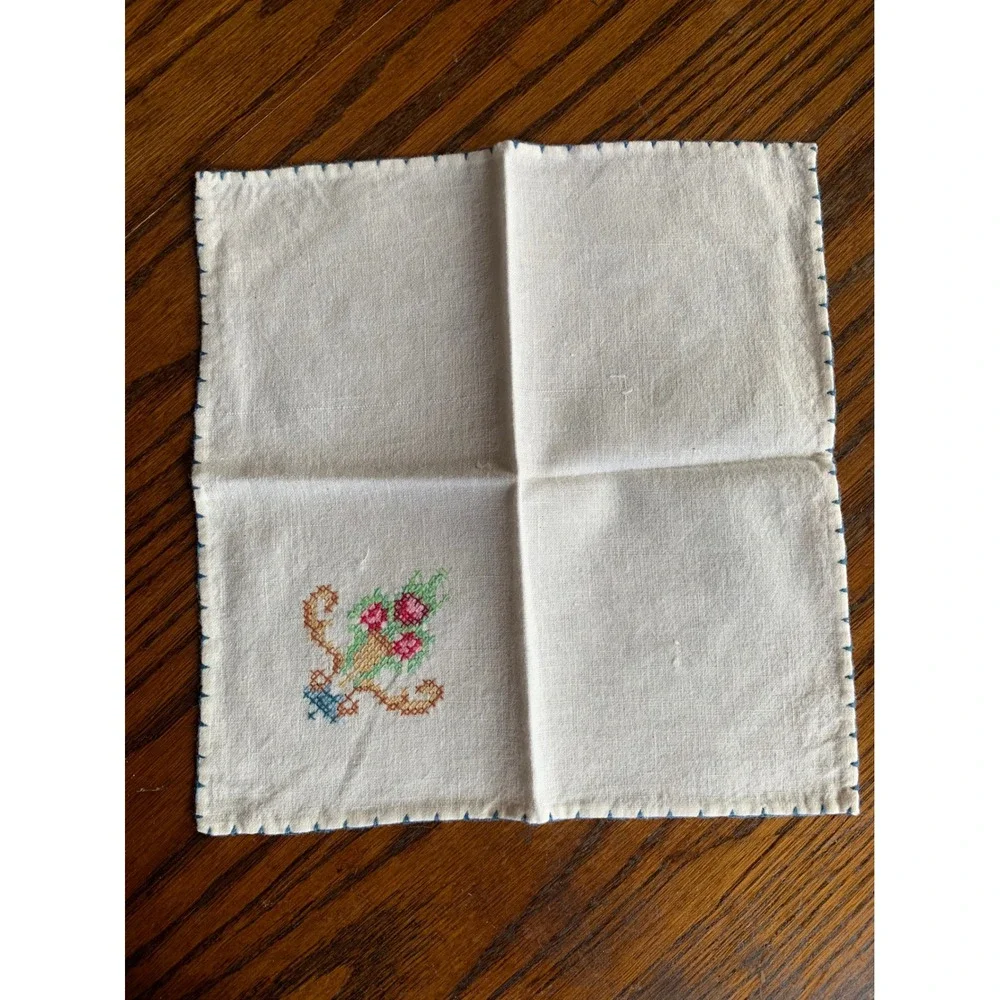 Vintage Hand Embroidered Cross Stitch Floral Napkins Set of 2 White Blue 10x10